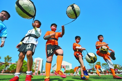 好评率92% 超级英雄清版动作游戏《漫威宇宙入侵》正式发售